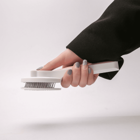 Cat Grooming Brush, Self Cleaning Slicker Brushes For Dogs Cats Pet Grooming Brush Tool Gently Removes Loose Undercoat, Mats Tangled Hair Slicker Brus (Color: White)